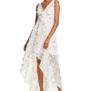 NWT Floral appliqué high-low white dress size 0